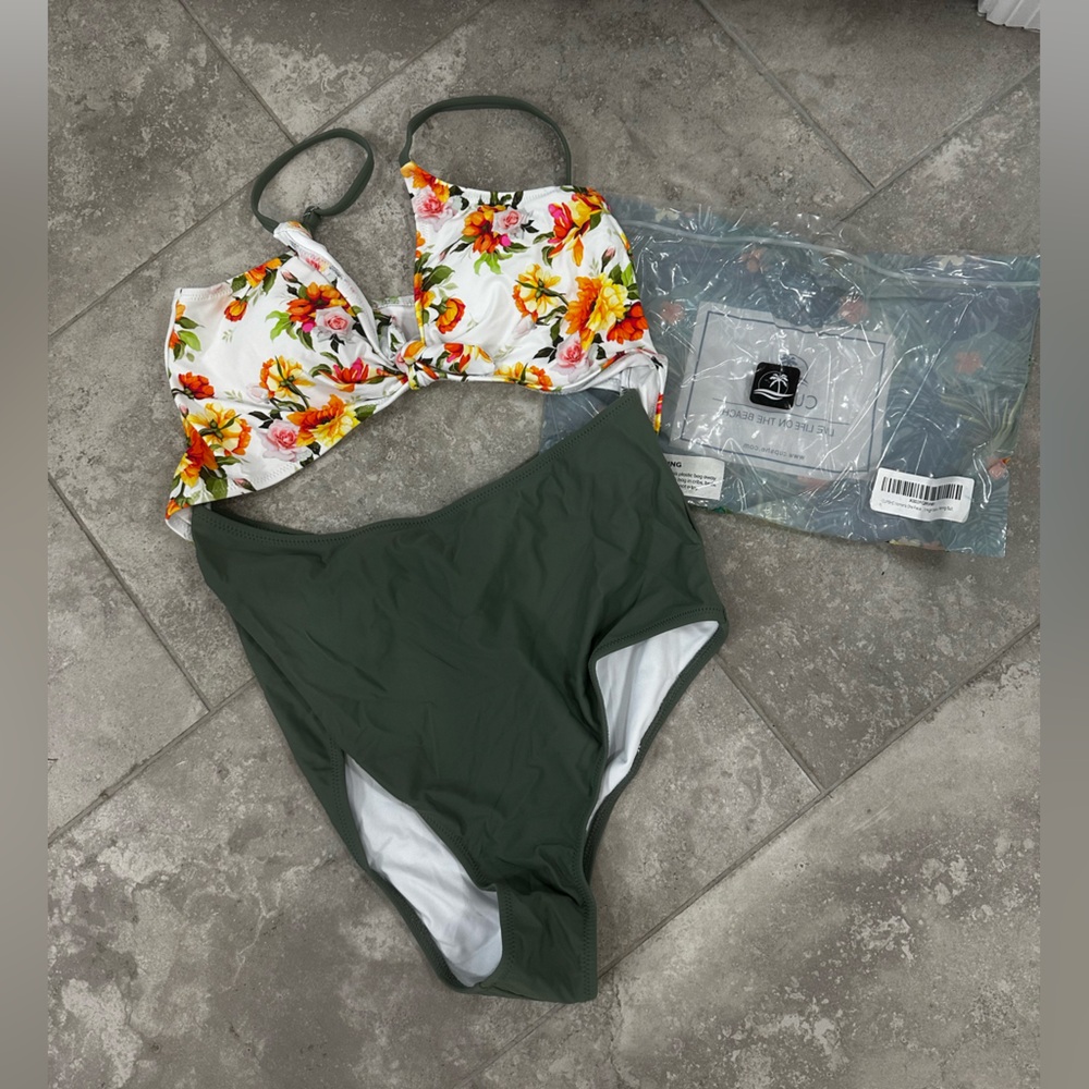 Cupshe Floral and Green Bikini Set